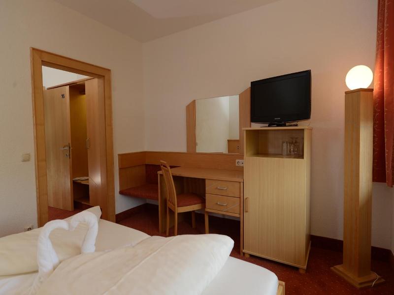 Strandhotel Faak image