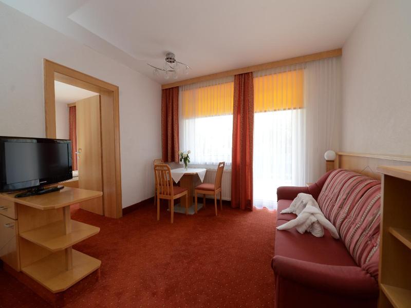 Strandhotel Faak image