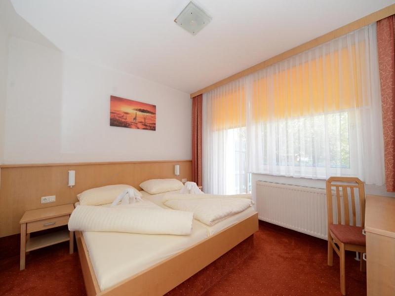 Strandhotel Faak image