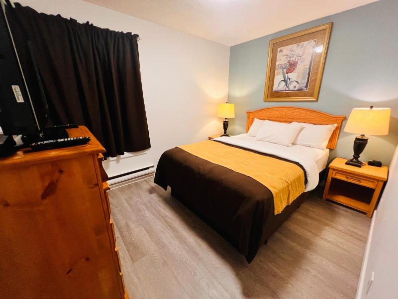 Armstrong Inn image