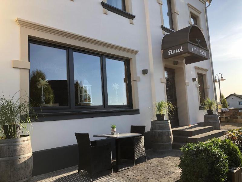 Hotel Brasserie Typisch image