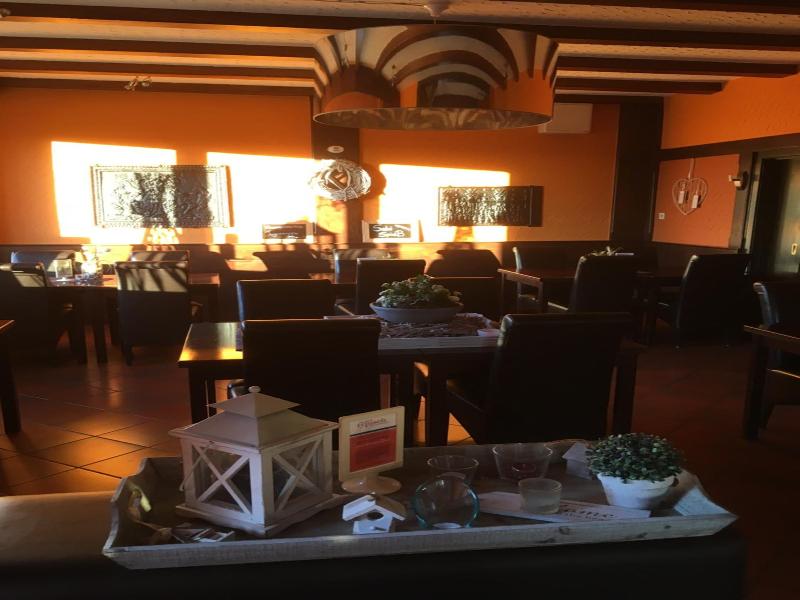 Hotel Brasserie Typisch image