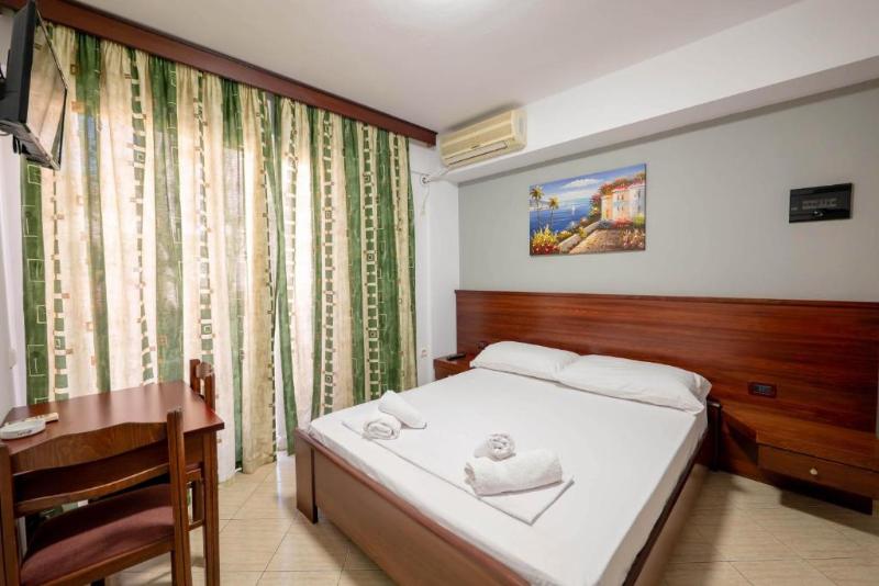 Hotel Venera image