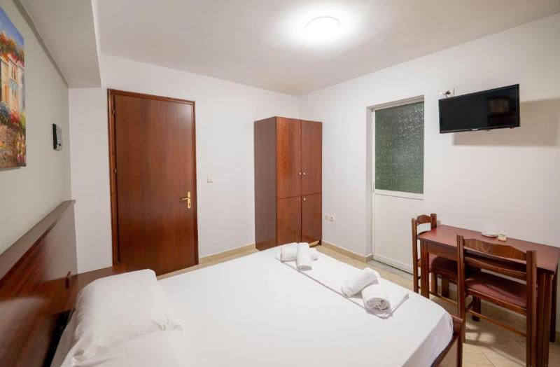 Hotel Venera image