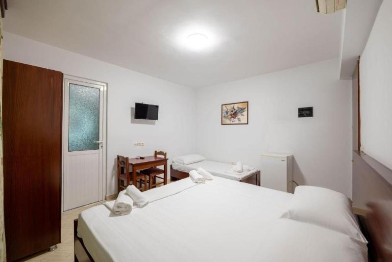 Hotel Venera image