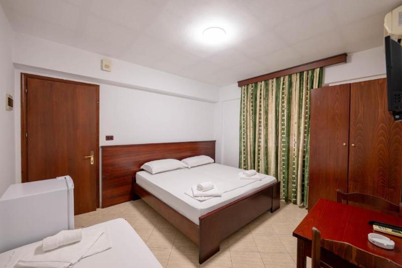 Hotel Venera image