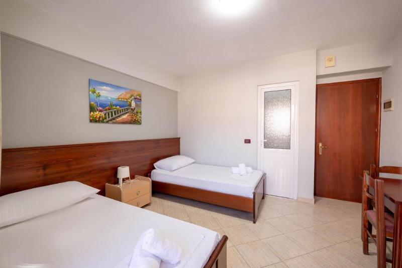 Hotel Venera image