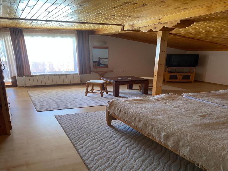 Family Hotel Markony image