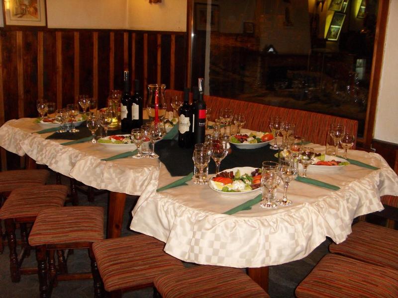 Family Hotel Markony image