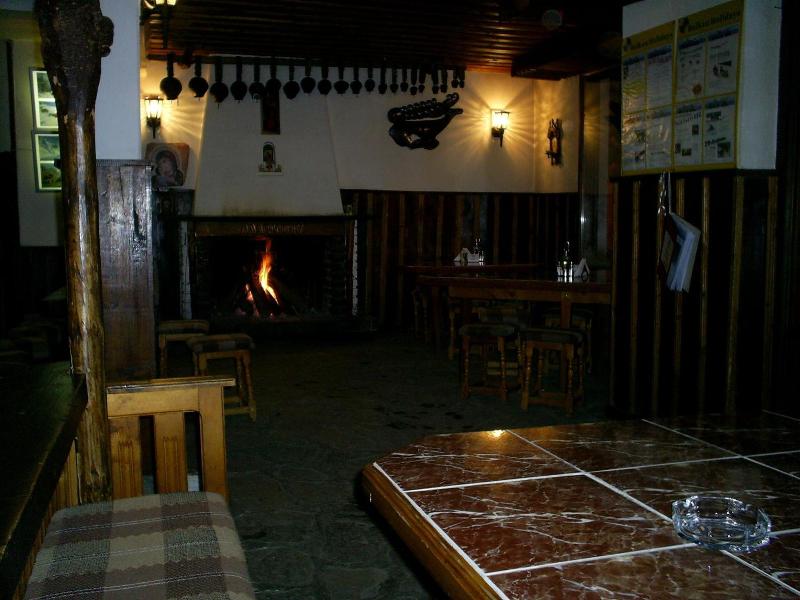 Family Hotel Markony image