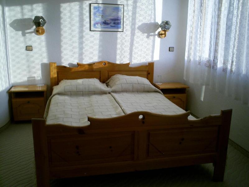 Family Hotel Markony image