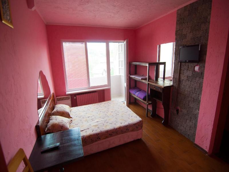 Snow Heaven Hotel image