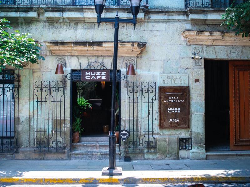 Casa Antonieta image