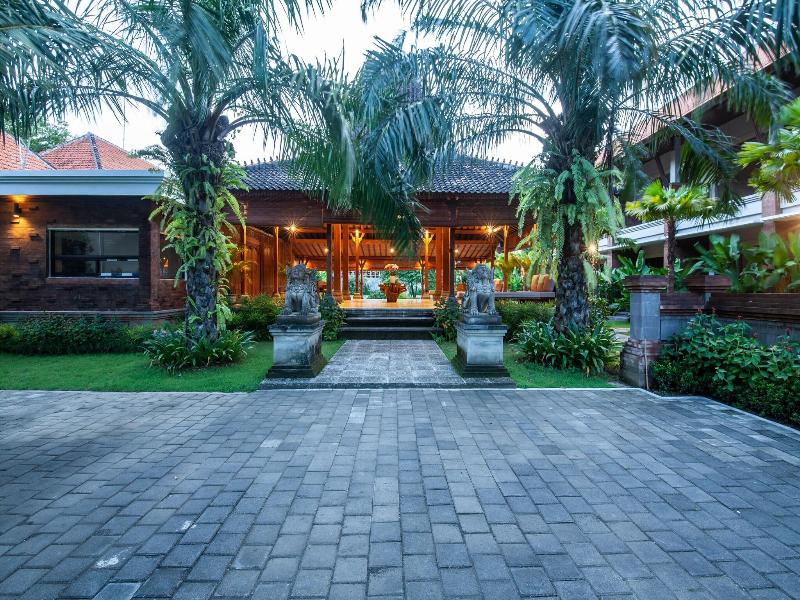 Griya Shanti Suites image