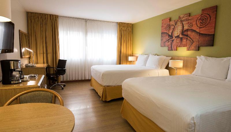 Holiday Inn Montevideo image
