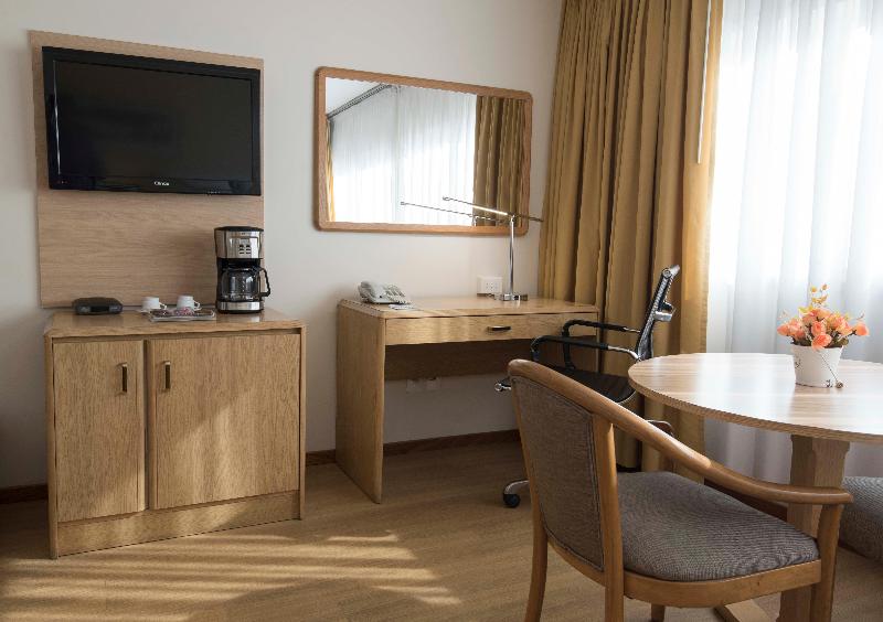 Holiday Inn Montevideo image