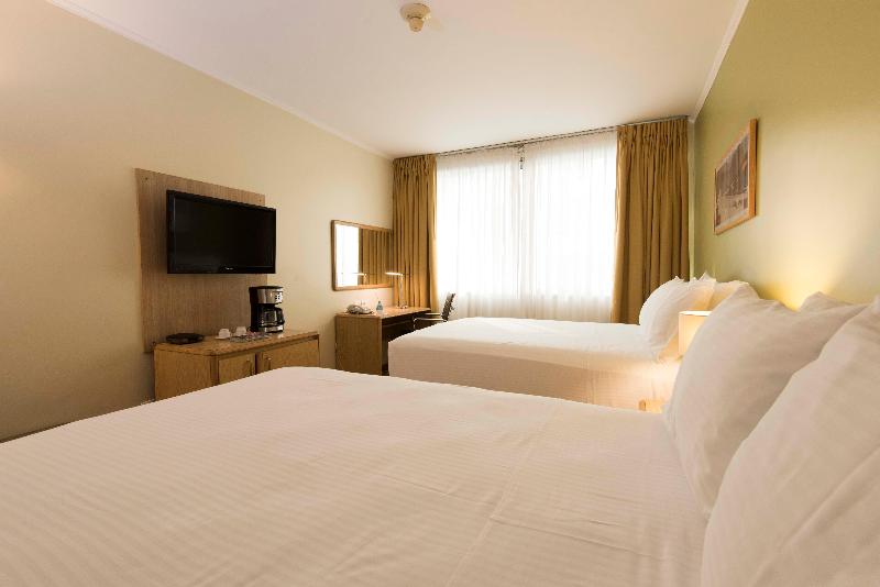 Holiday Inn Montevideo image
