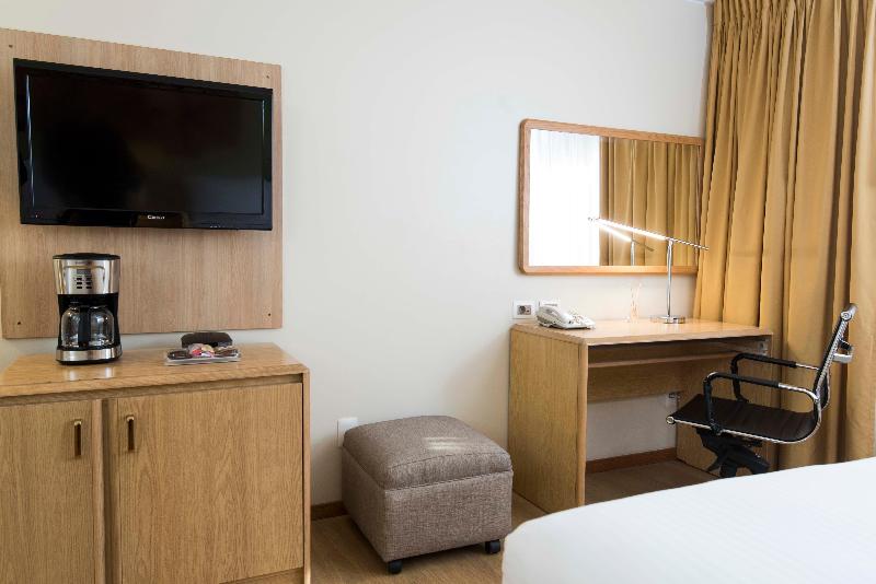 Holiday Inn Montevideo image