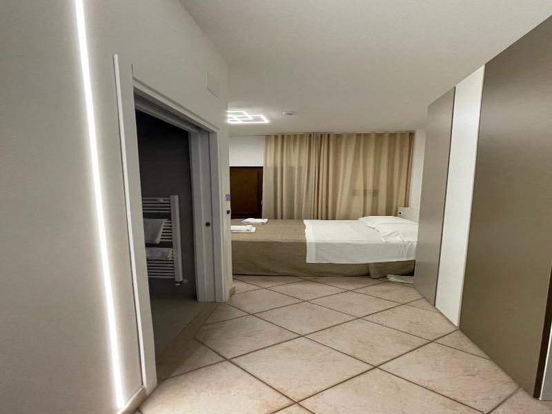Hotel Boschetto image
