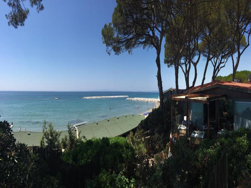 Hotel Boschetto image