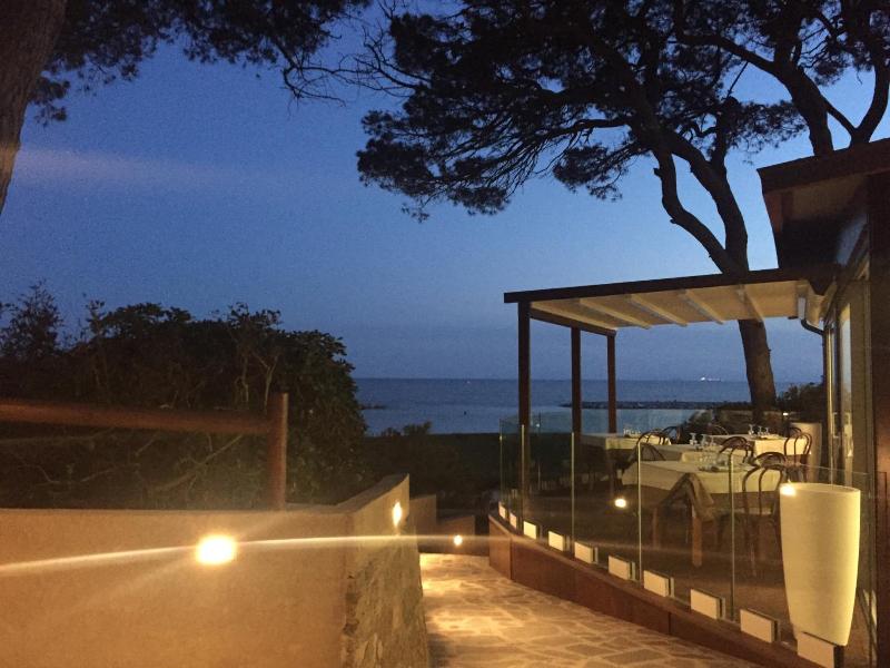 Hotel Boschetto image