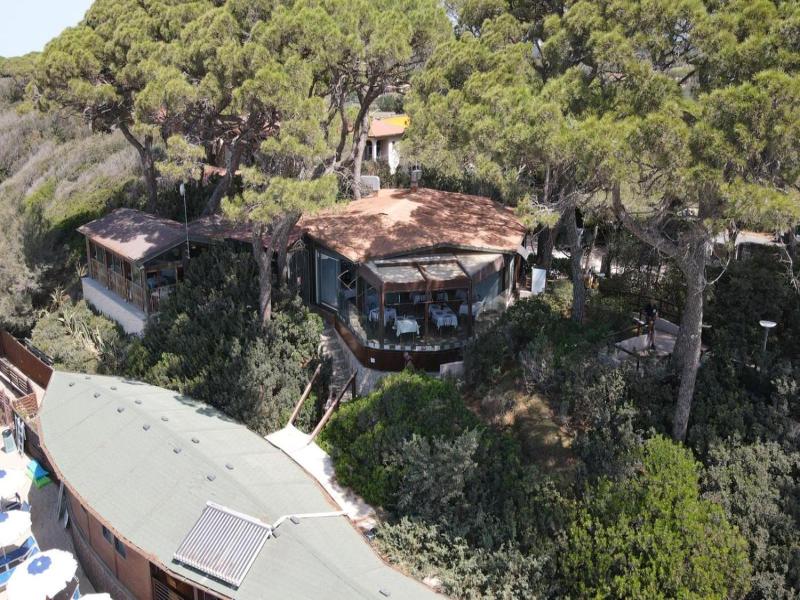 Hotel Boschetto image
