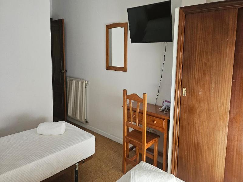Hotel Nuevo Julios By Olda image