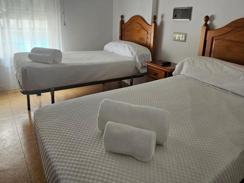 Hotel Nuevo Julios By Olda image