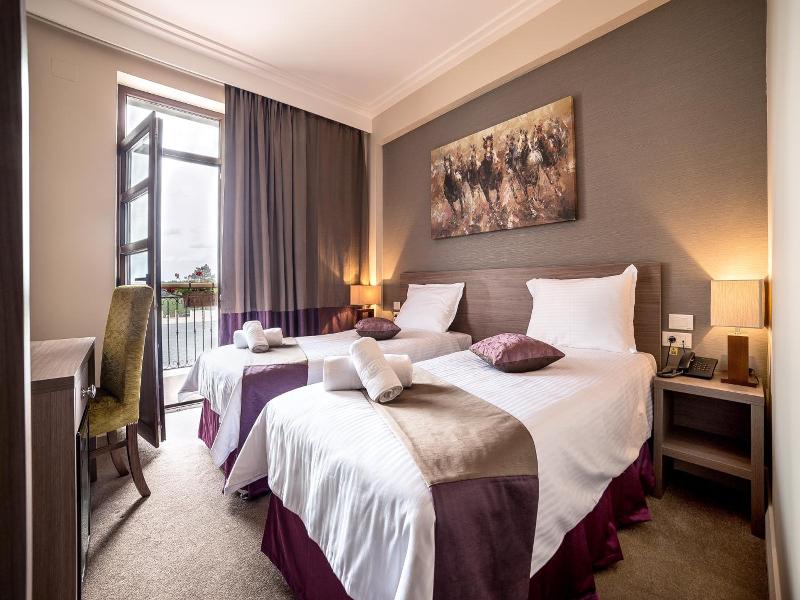 The Frontier Hotel image