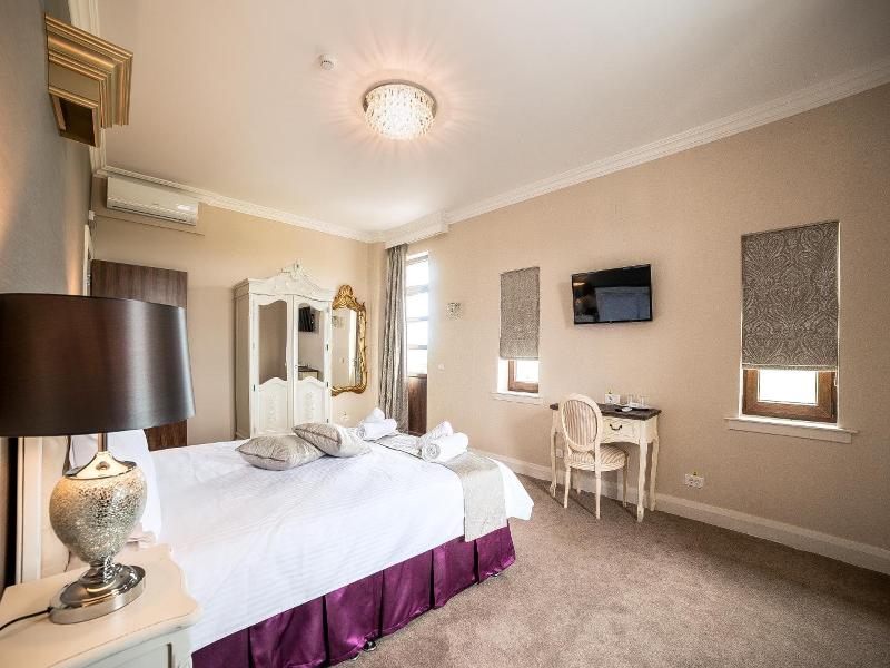 The Frontier Hotel image
