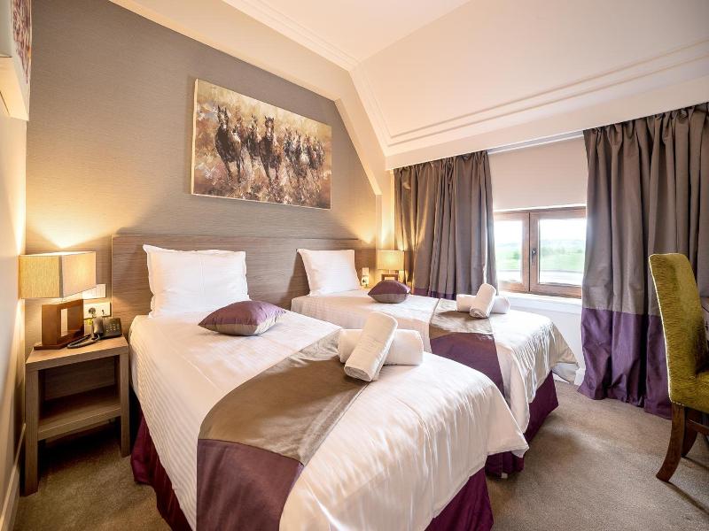 The Frontier Hotel image