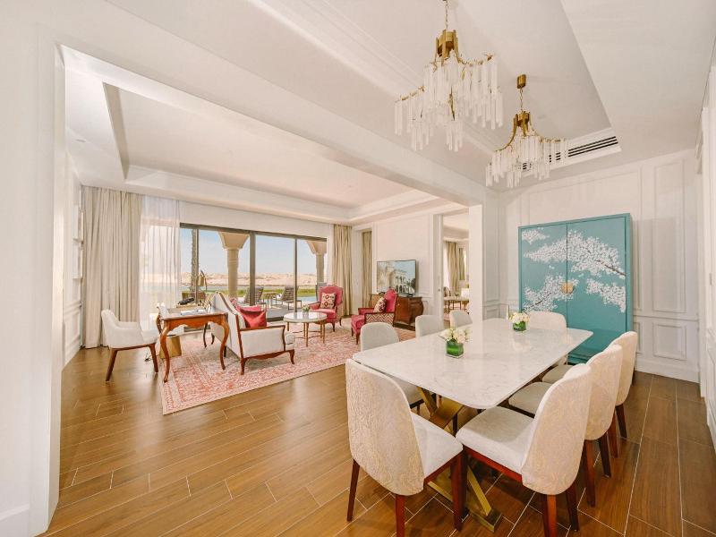 Royal Saray Resort image