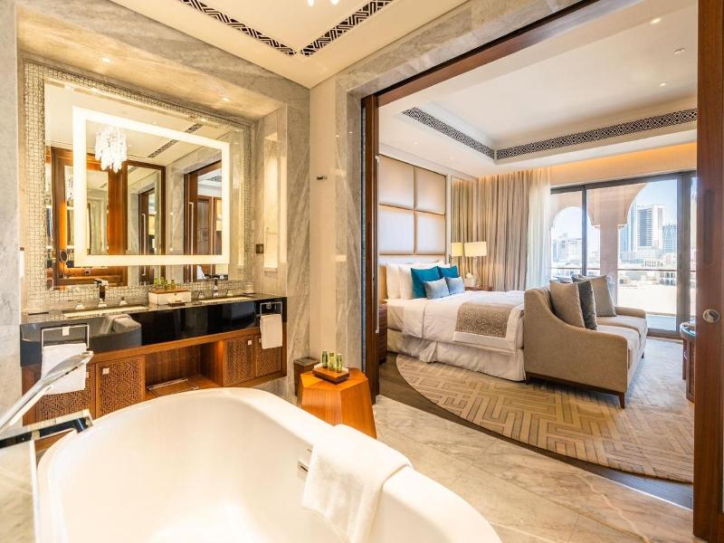 Royal Saray Resort image
