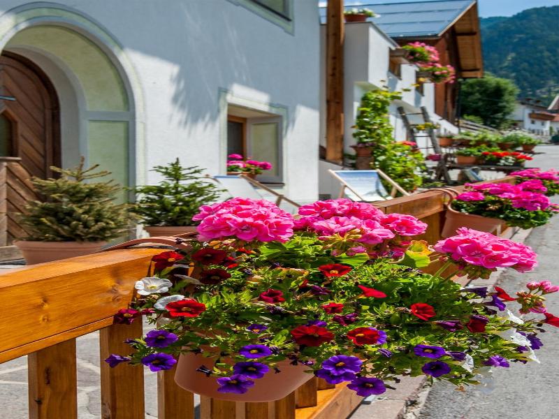 Naturhotel Berghof image