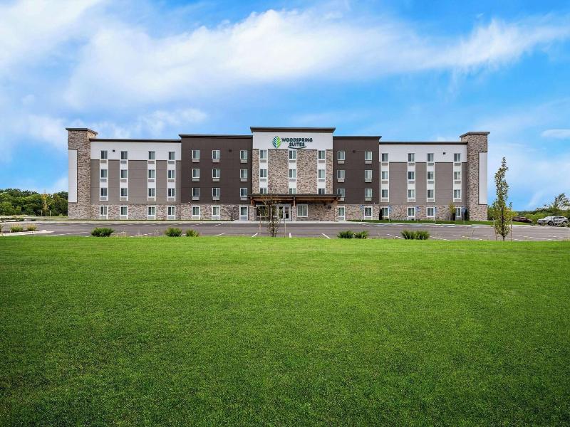 Woodspring Suites Kansas City Airport