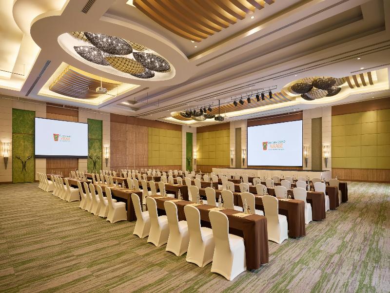 Centara Grand Mirage Beach Resort Pattaya image