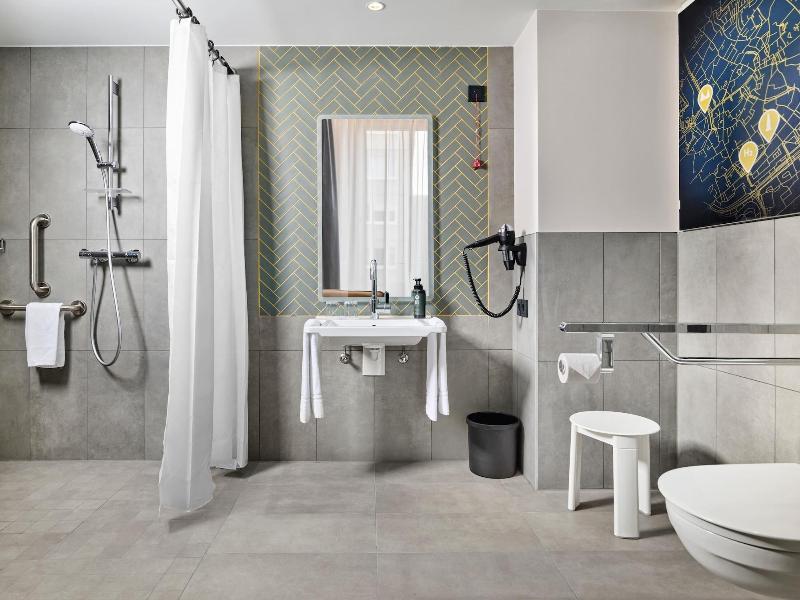 H2 Hotel Erfurt image