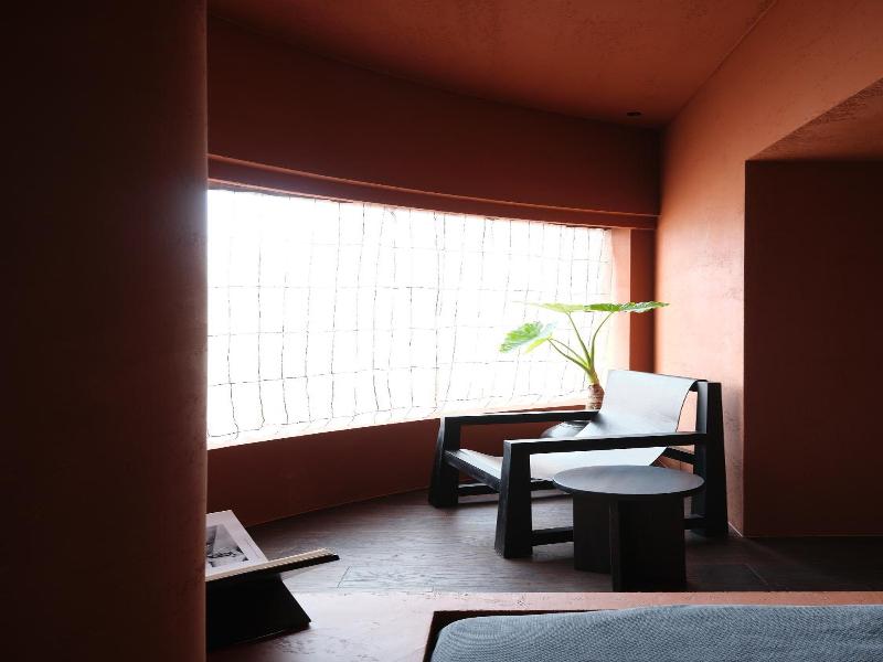 After Chapter Hotel image