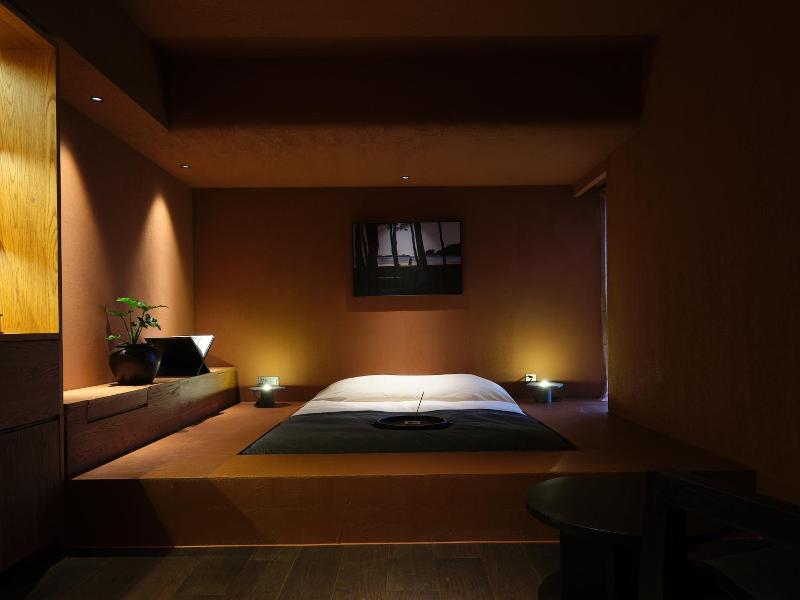 After Chapter Hotel image
