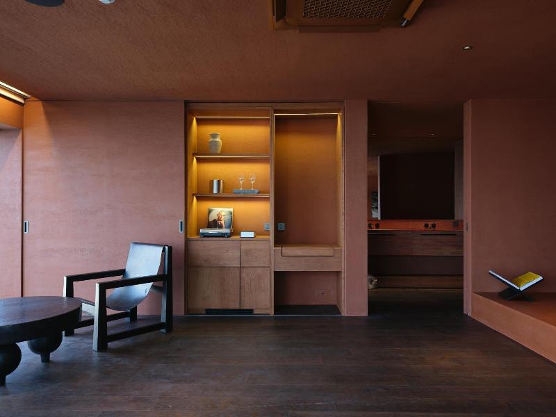 After Chapter Hotel image