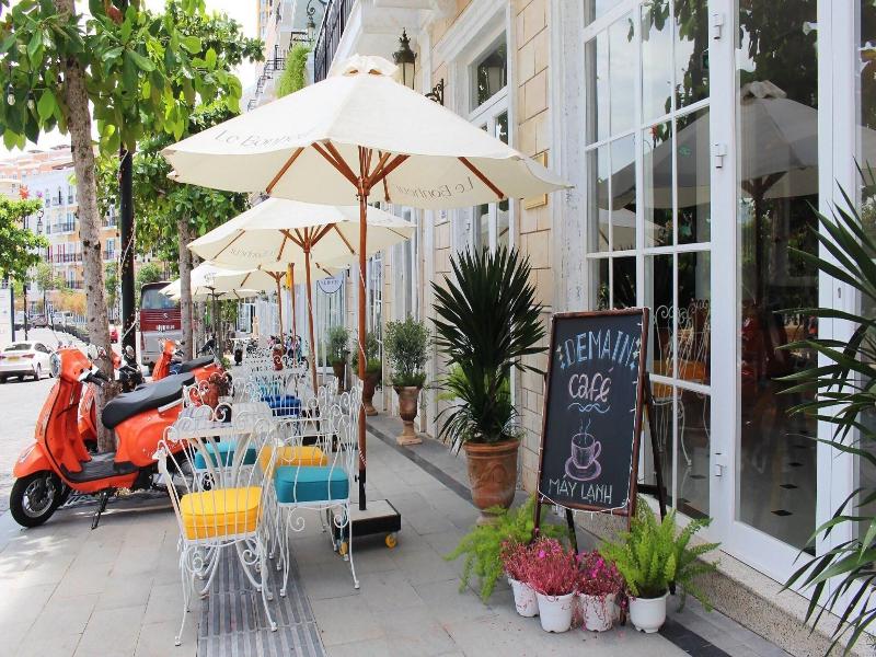 Le Bonheur Hotel