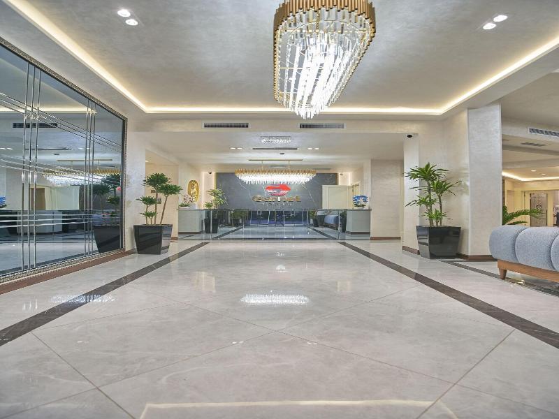 Garnet Hotel image