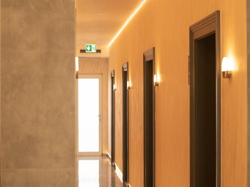 Kame Hotel Belgrade image