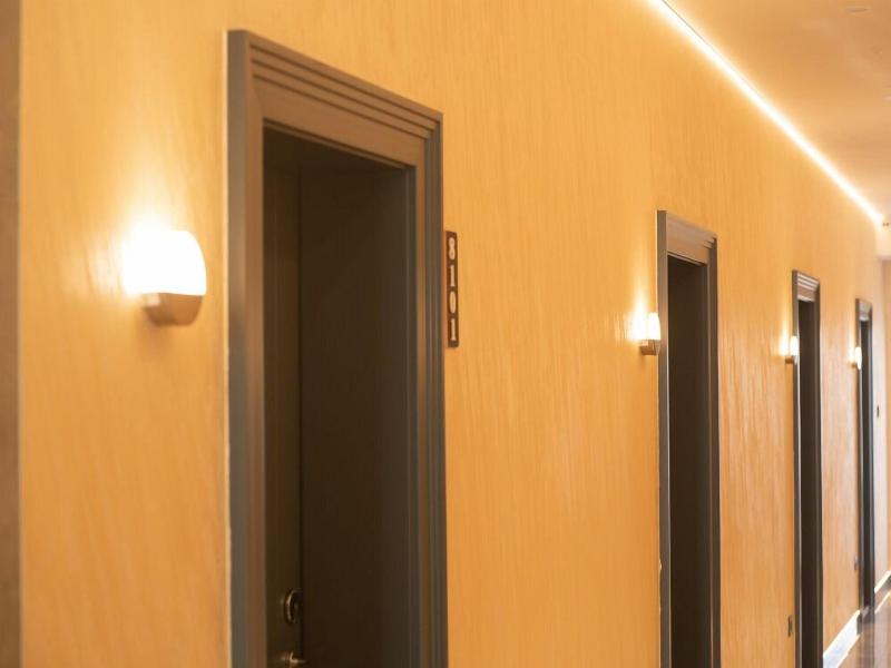 Kame Hotel Belgrade image