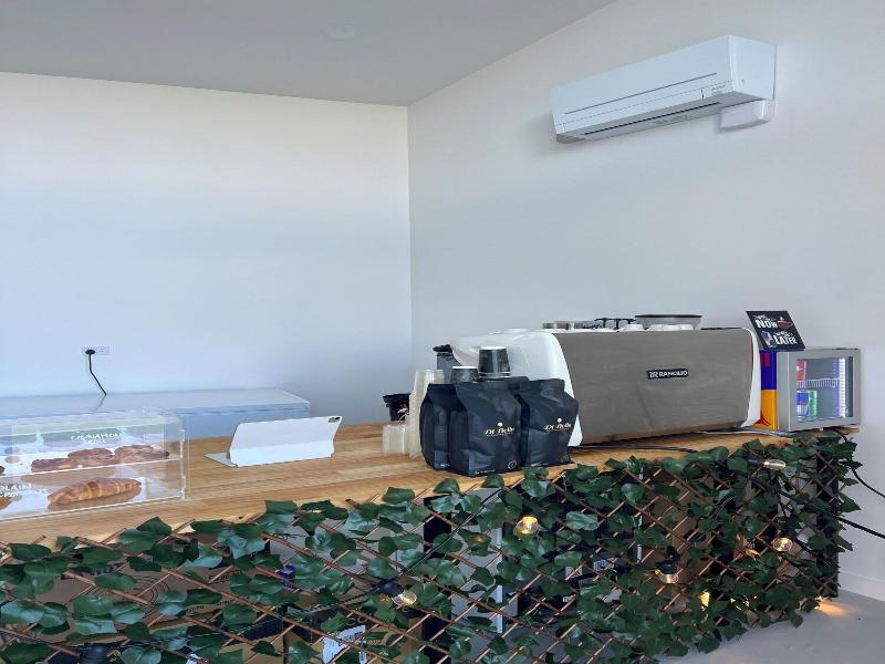 Manha Hotel Auckland Airport image