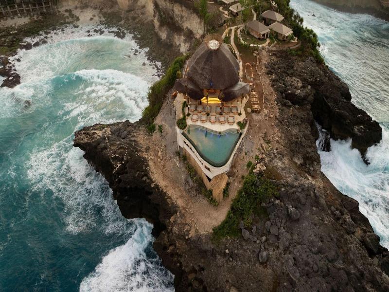 Arna Suites And Ocean Lounge image