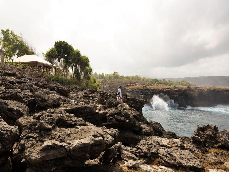 Arna Suites And Ocean Lounge image