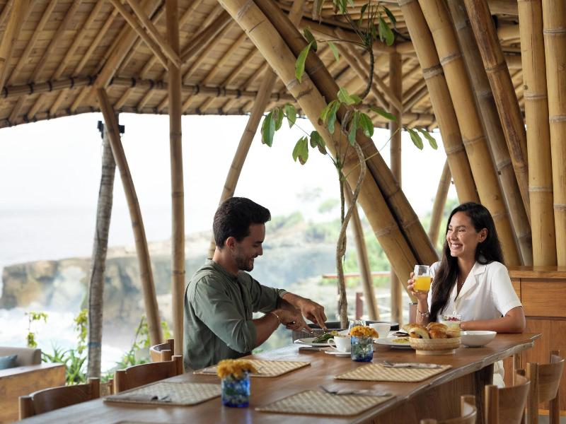 Arna Suites And Ocean Lounge image