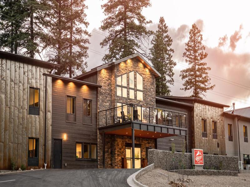 Grand Cloudcroft Hotel