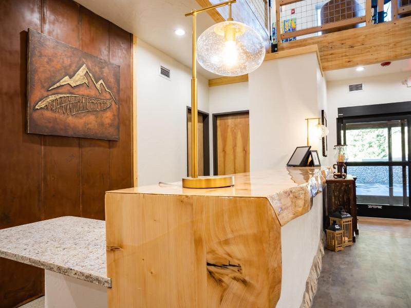 Grand Cloudcroft Hotel
